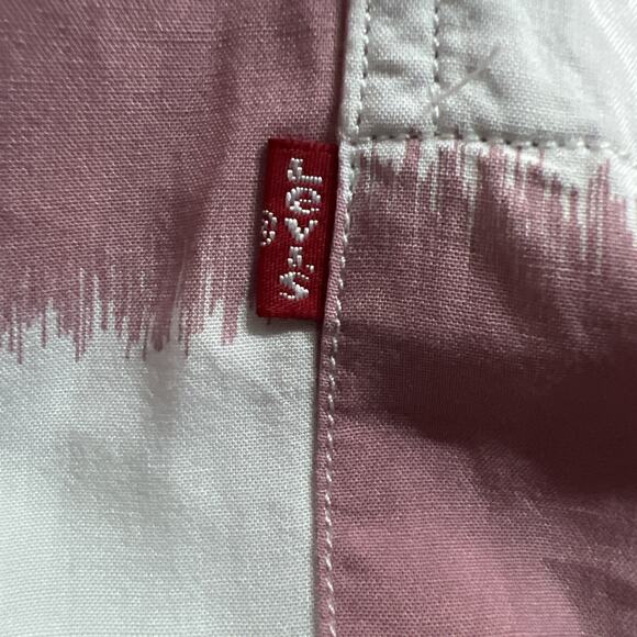 Levi’s Mens Relaxed Fit Classic Camper Button Up Shirt Size S Pink Mauve NWT - Picture 16 of 16